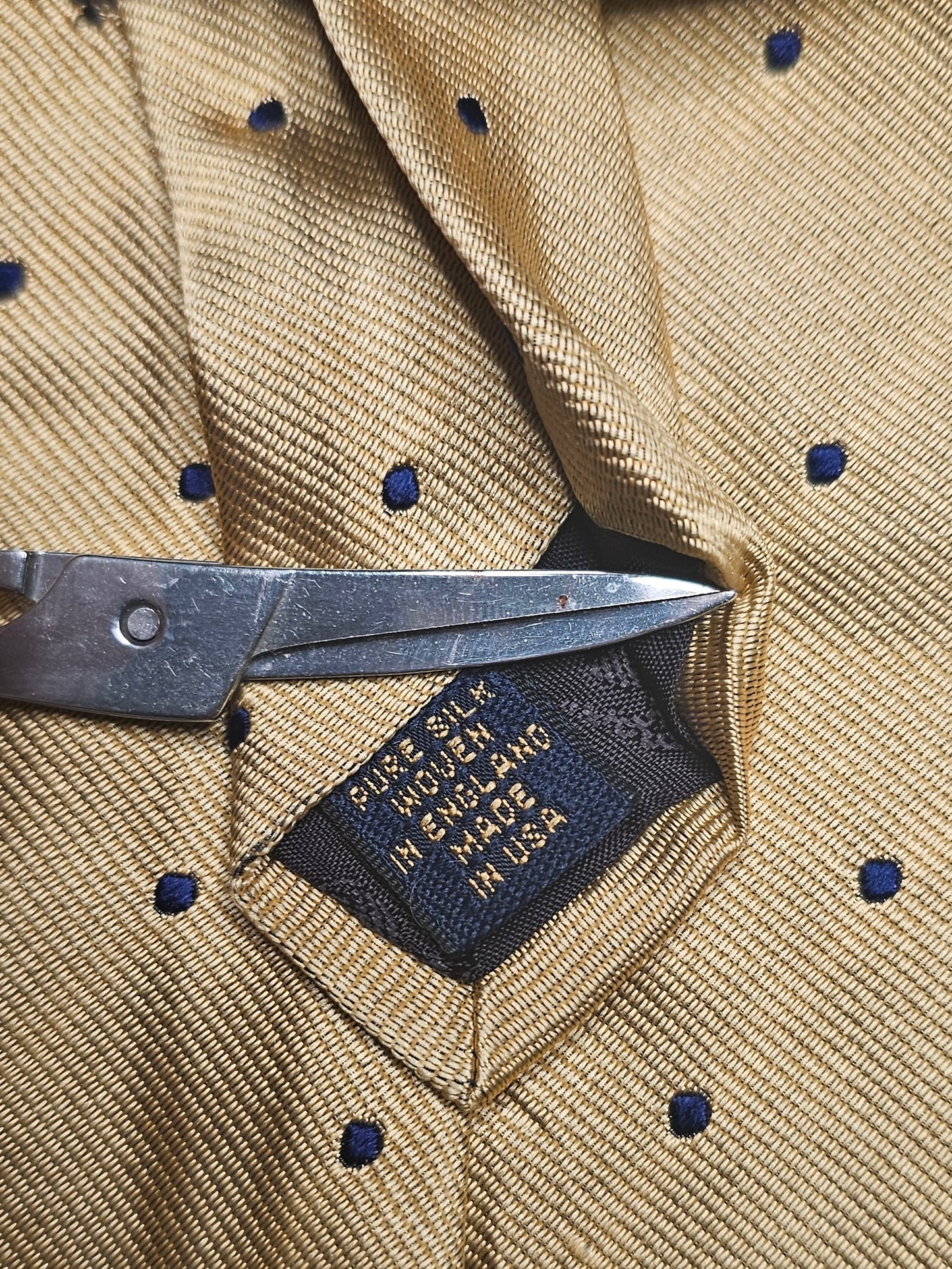BB Dotted Tie - Modern