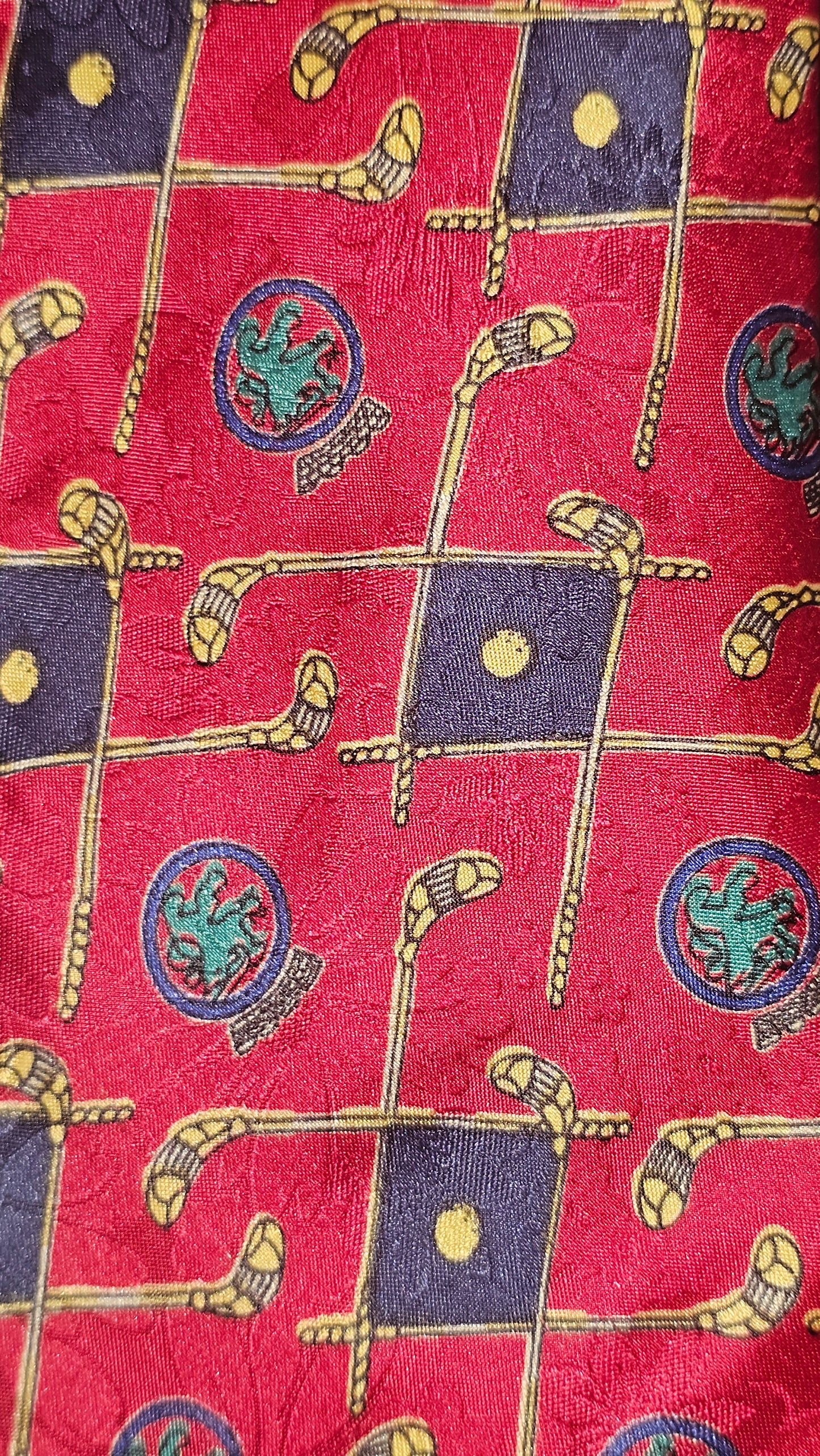 Golf Club Lion Seal Tie