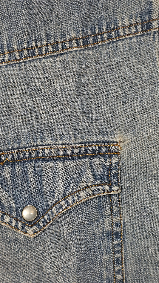 Distressed & Frayed - Salmon River Traders Western Snap Shirt - 90's M
