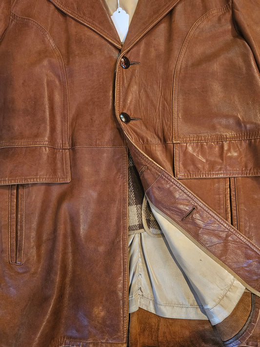 70's Worn and Thrashed Leather Jacket - 48