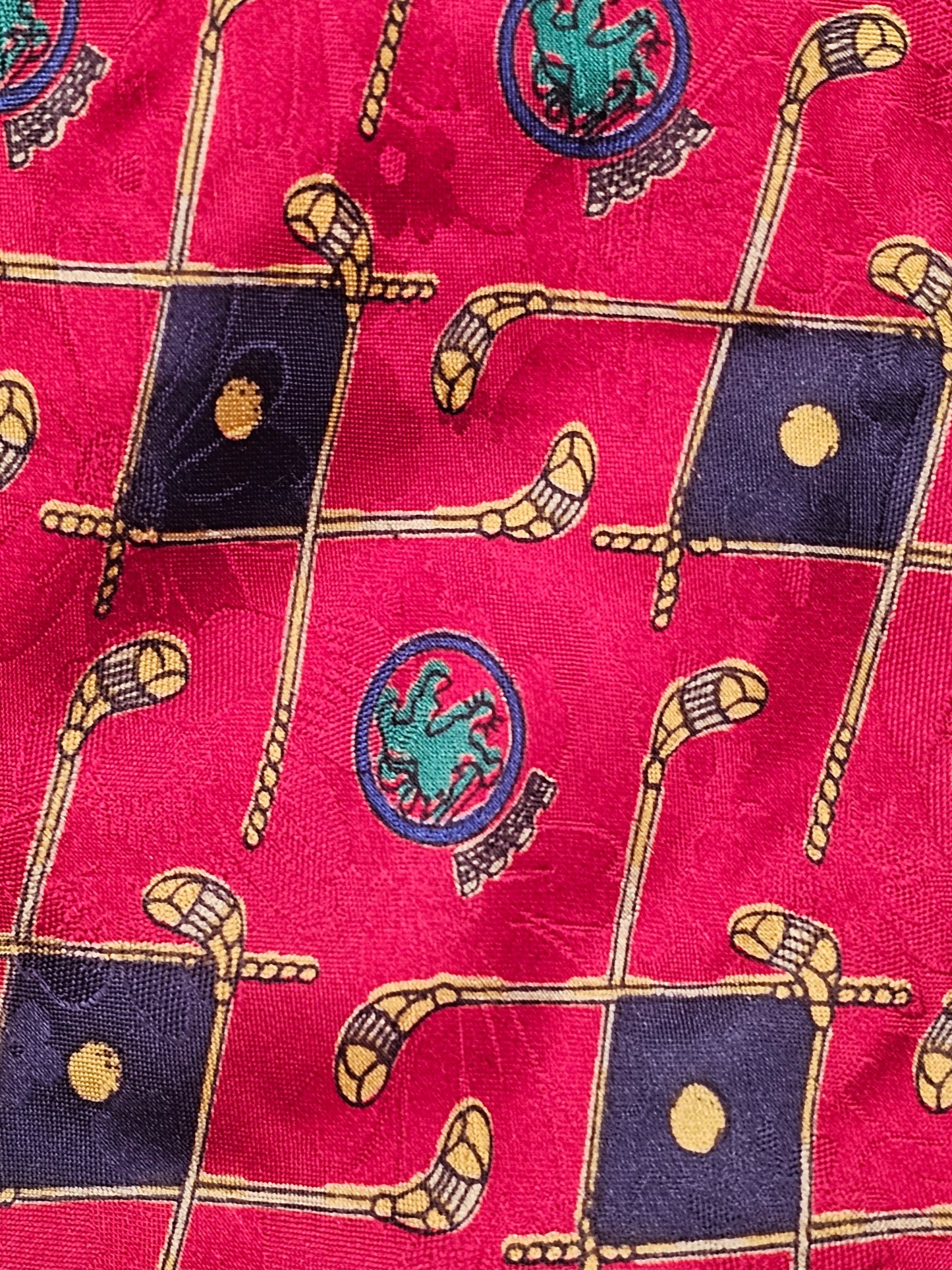 Golf Club Lion Seal Tie