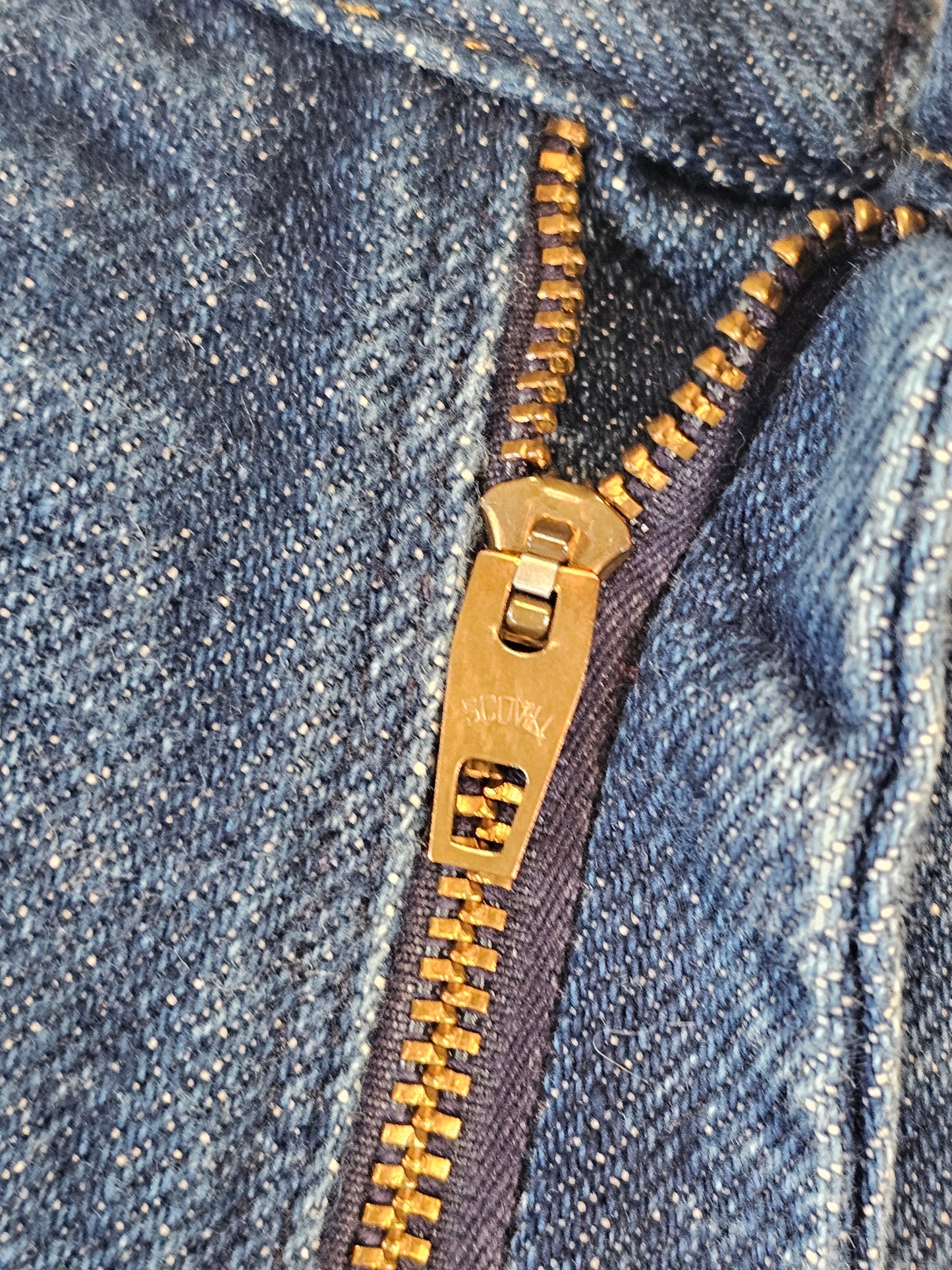 70's Roebucks Dark Wash 36 x 29