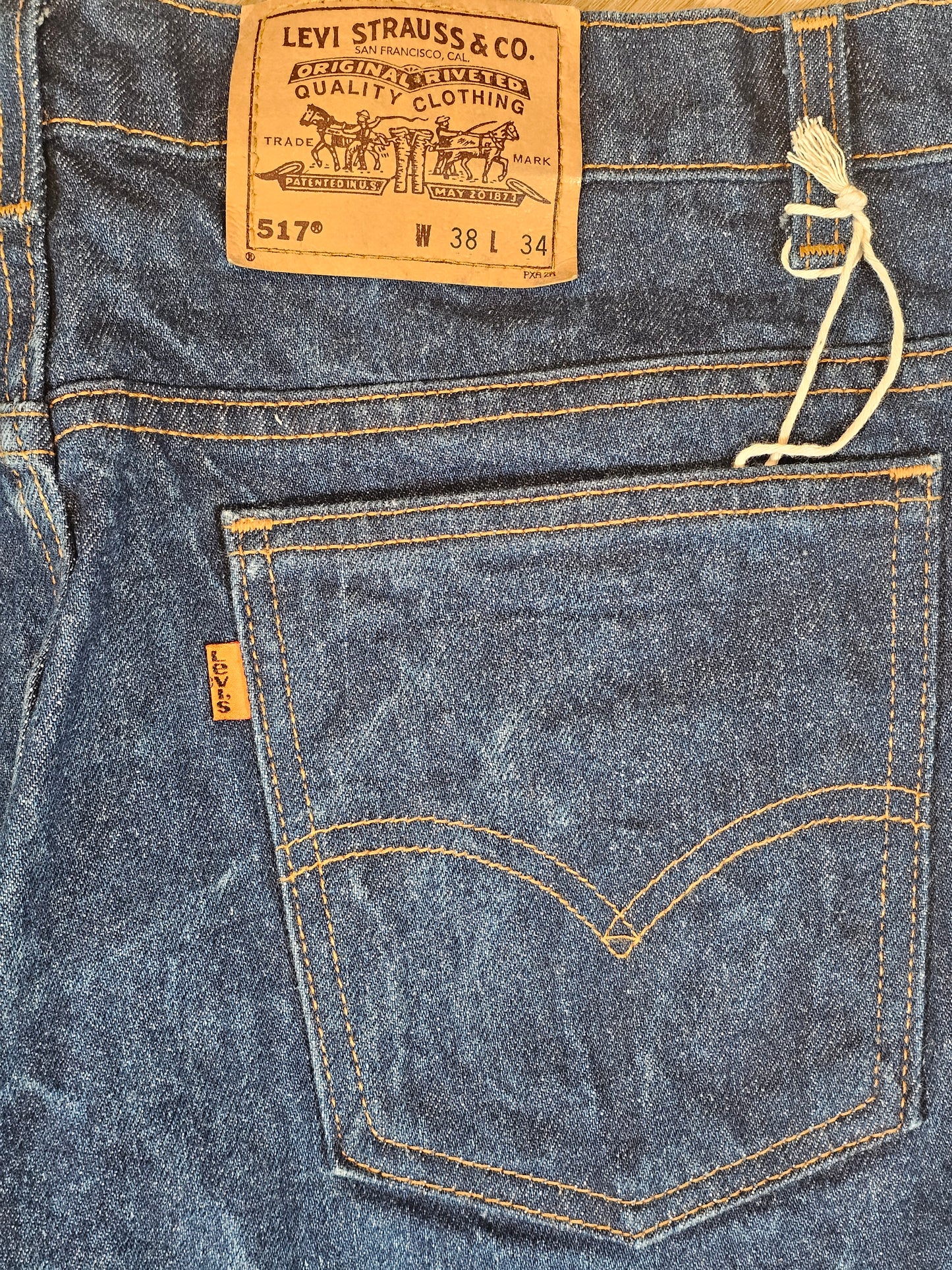 1987 Vintage Levi's 517s 38 x 35 - Orange Tab