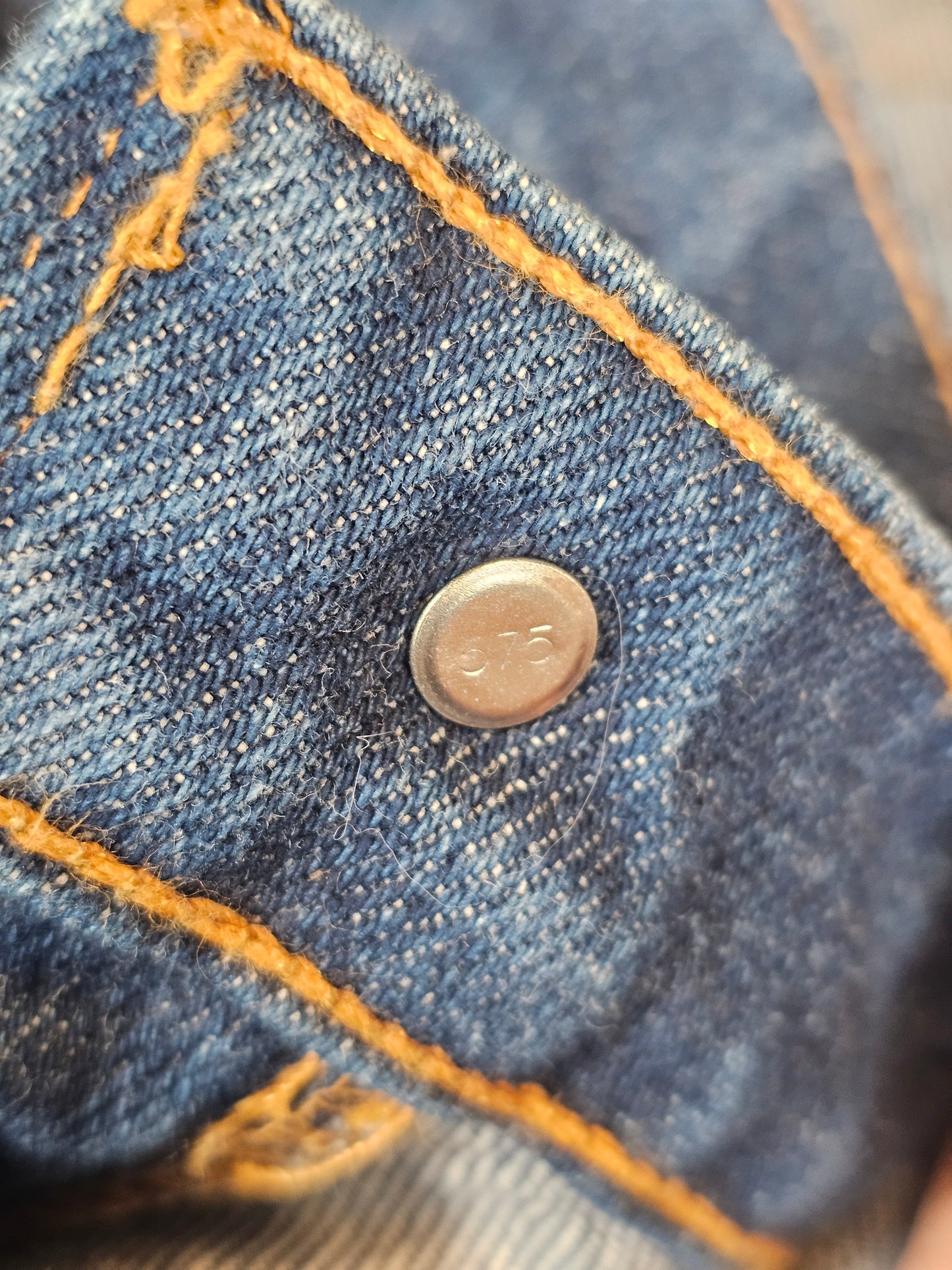 1987 Vintage Levi's 517s 38 x 35 - Orange Tab