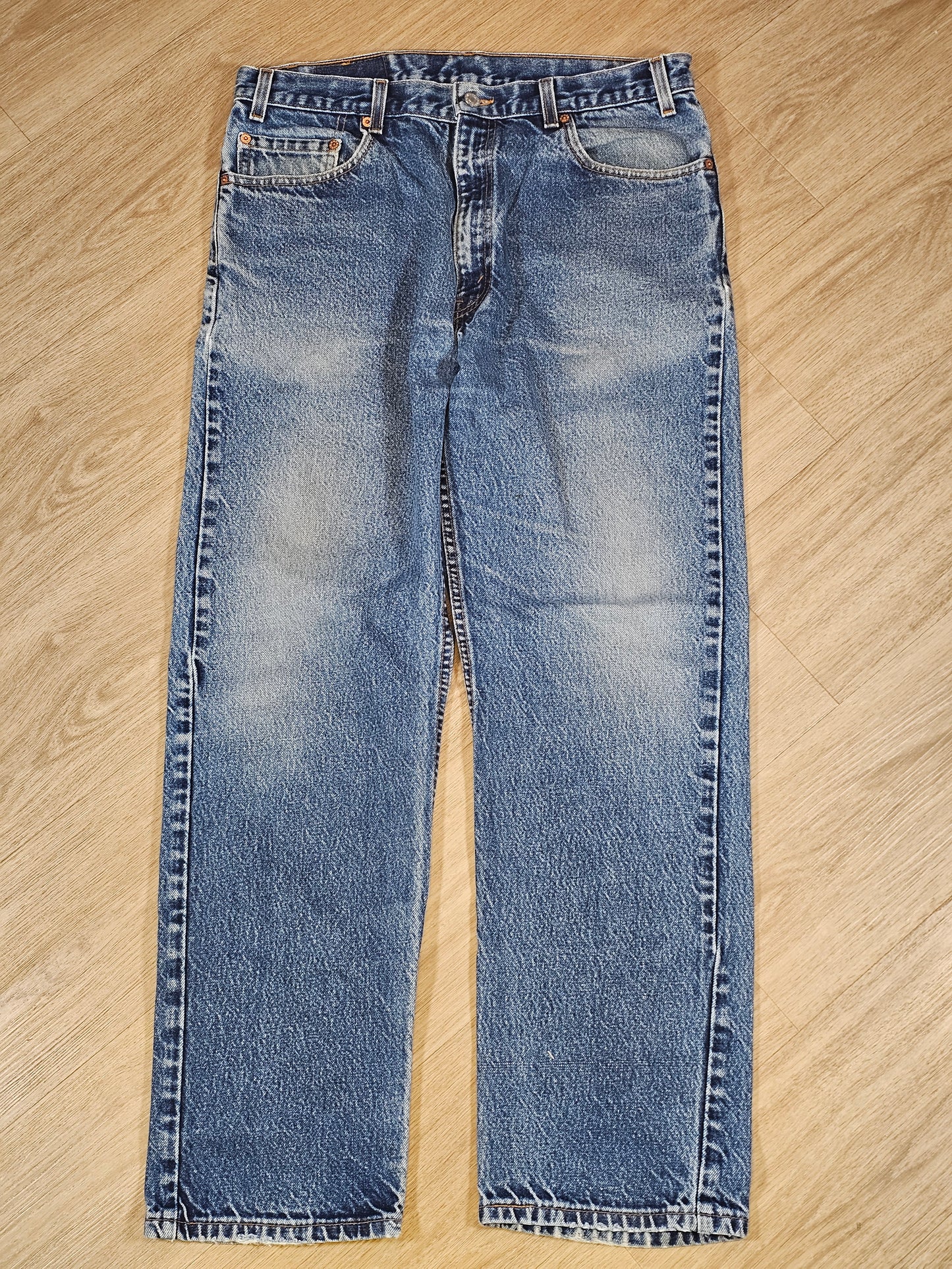 Dec 2001 Levi's MIUSA 505 - 36 x 32