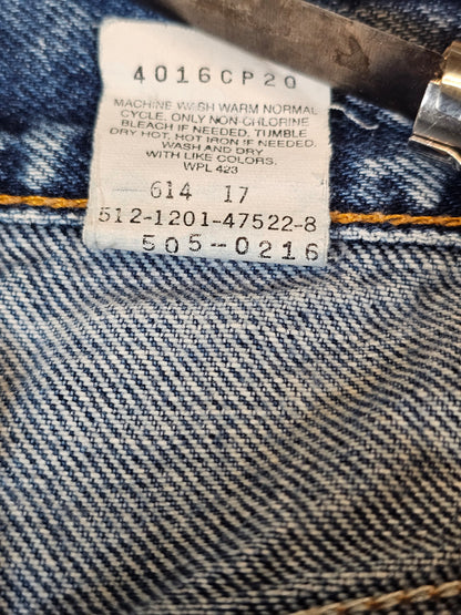 Dec 2001 Levi's MIUSA 505 - 36 x 32