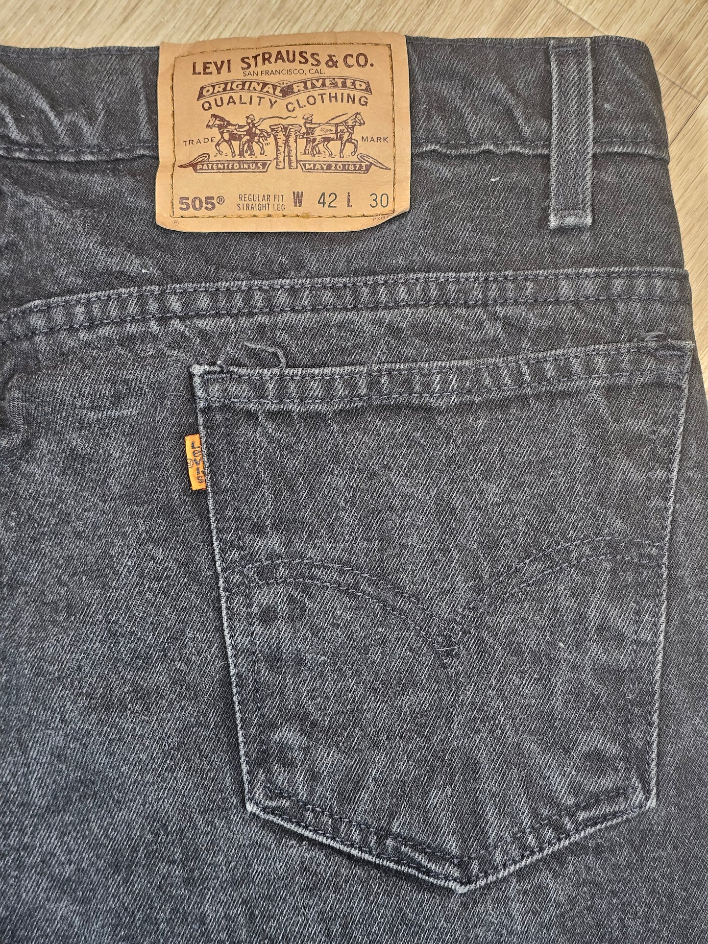 90s Levi's 505 40 x 31