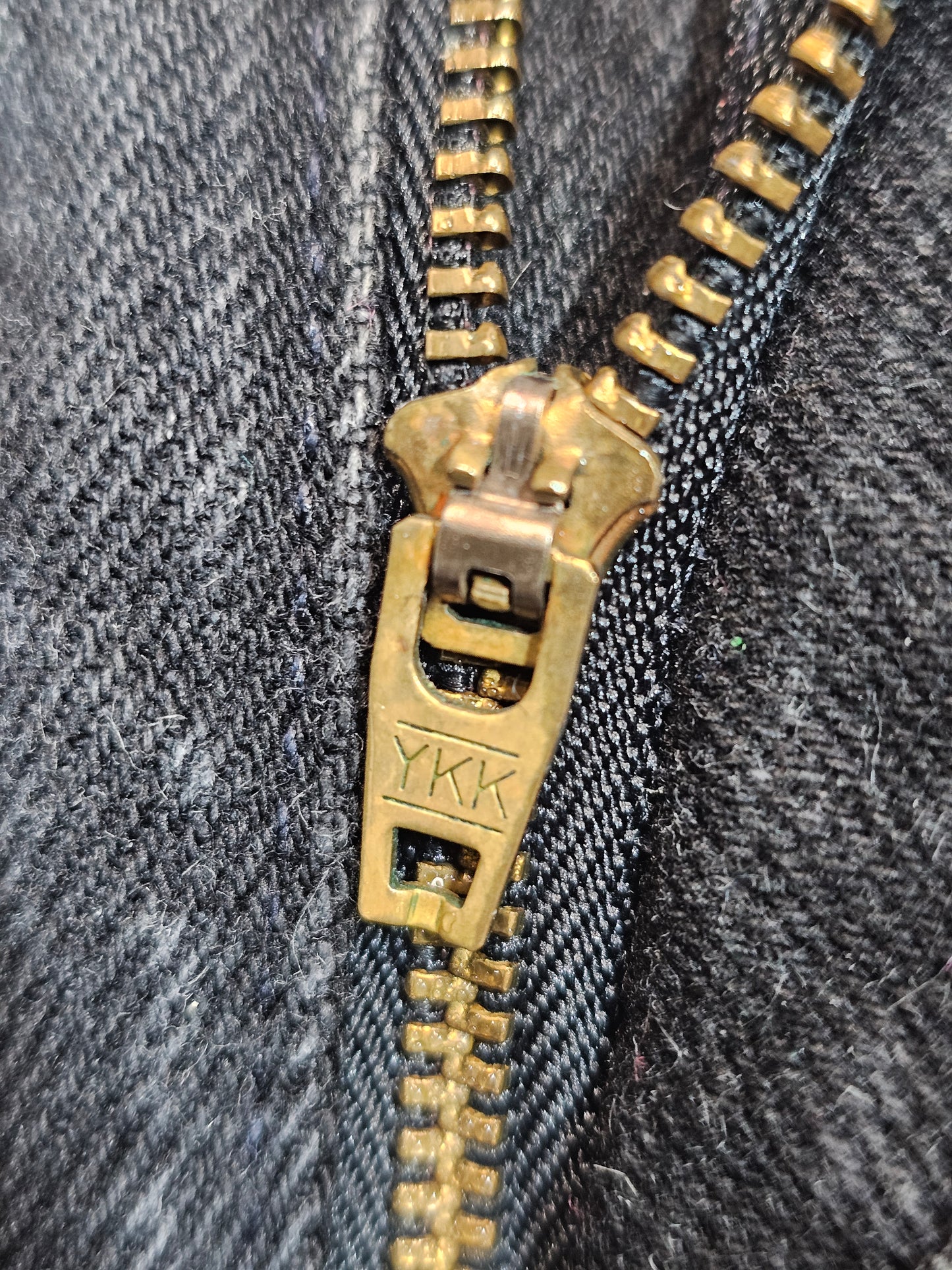 90s Levi's 505 40 x 31