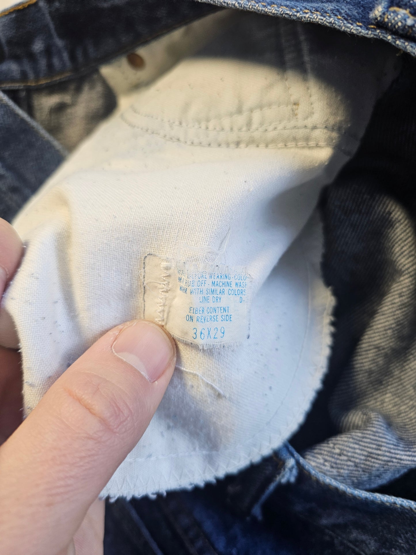 70's Roebucks Dark Wash 36 x 29