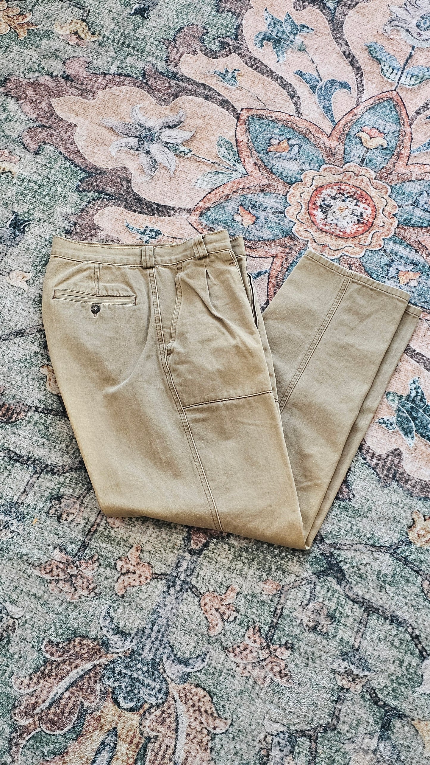 90's Gap Pleated Patch Pocket Chinos - 31 x 30