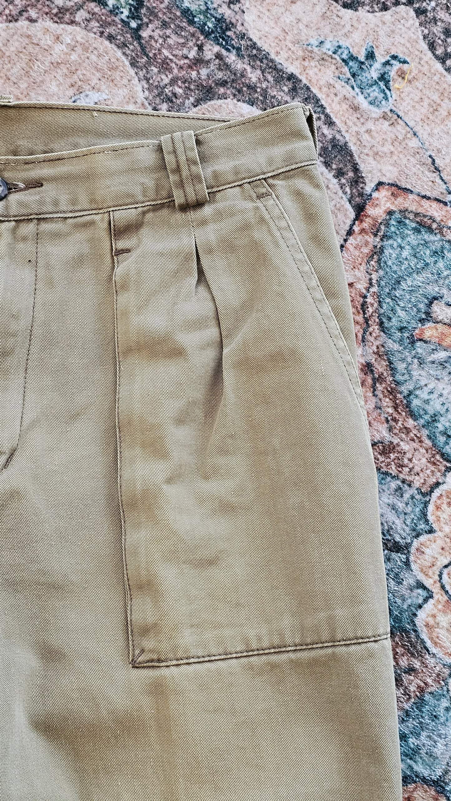 90's Gap Pleated Patch Pocket Chinos - 31 x 30