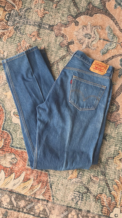2000s Levi's 501 - 36 x 35