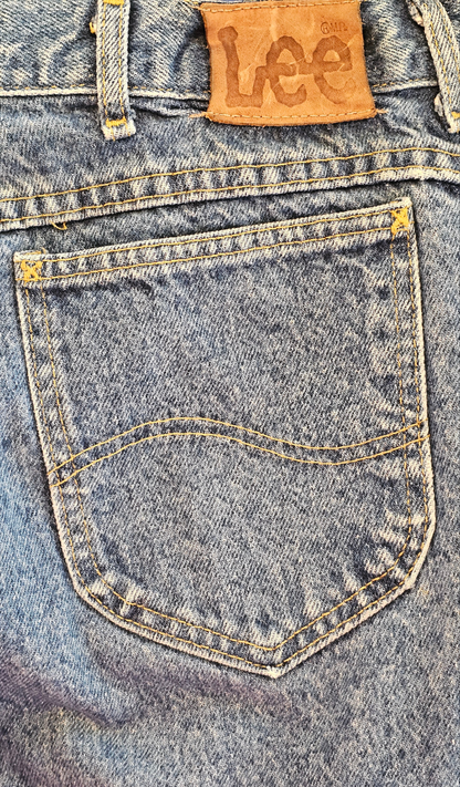 90's LEEs Light Wash 34x31 - *distressed
