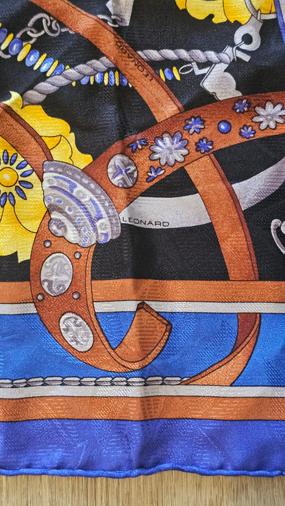 Leonard Floral & Chains Pocket Square